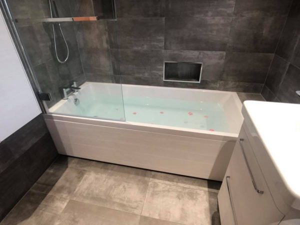 Bathroom design by Trentham Bathrooms